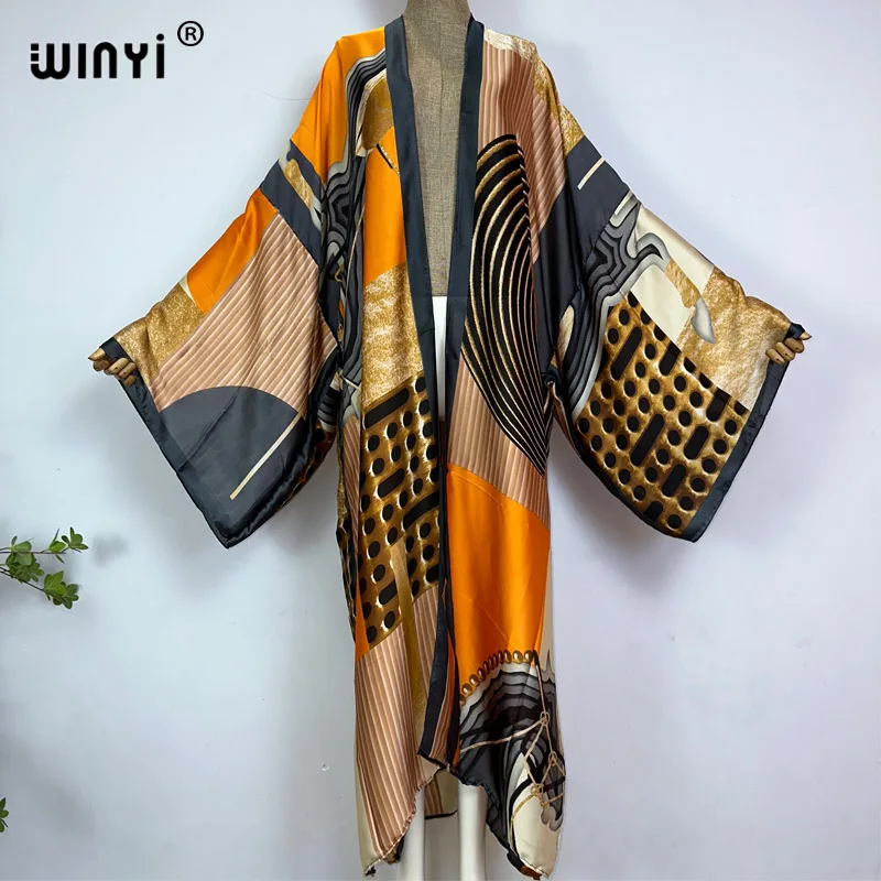 WINYI kimono Africa estate Retro stampa Bikini Cover-up elegante Cardigan moda sexy vacanza manica lunga sensazione di seta maxi vestito