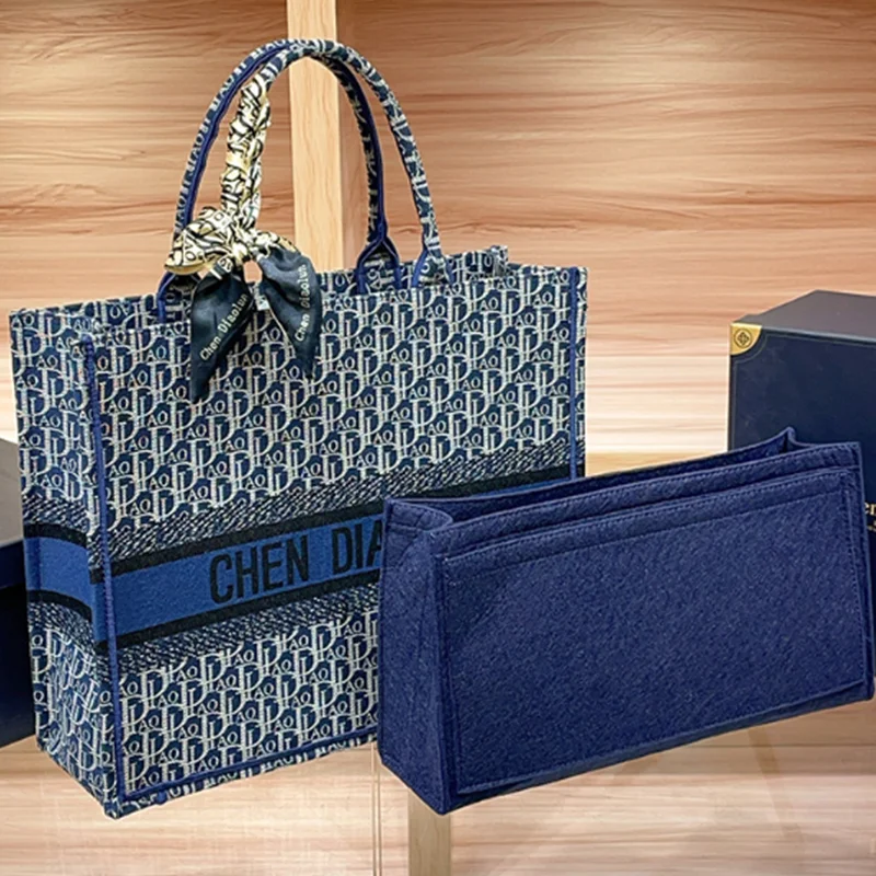 Autumn New Ladies Fashion Light Luxury Tote Bag Denim Blue Embroidery Commuter Bag Large Capacity Commuter Handbag