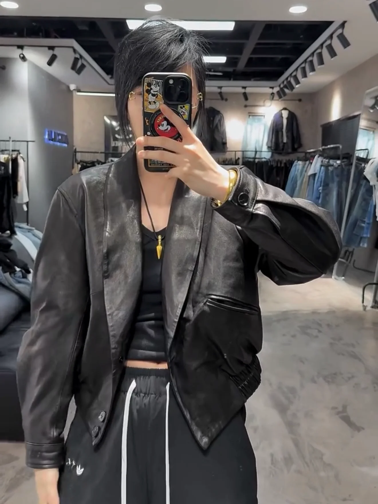 

Новая женская мотоциклетная куртка из натуральной овчины 2026 года, с круглым вырезом, на молнии, свободного кроя, с длинными рукавами, для повседневной носки