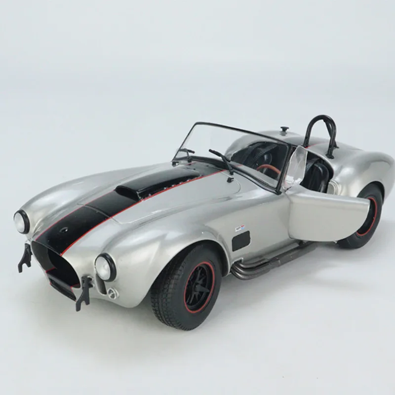 Solido 1: 18 COBRA 427 MKII - alloy double car model