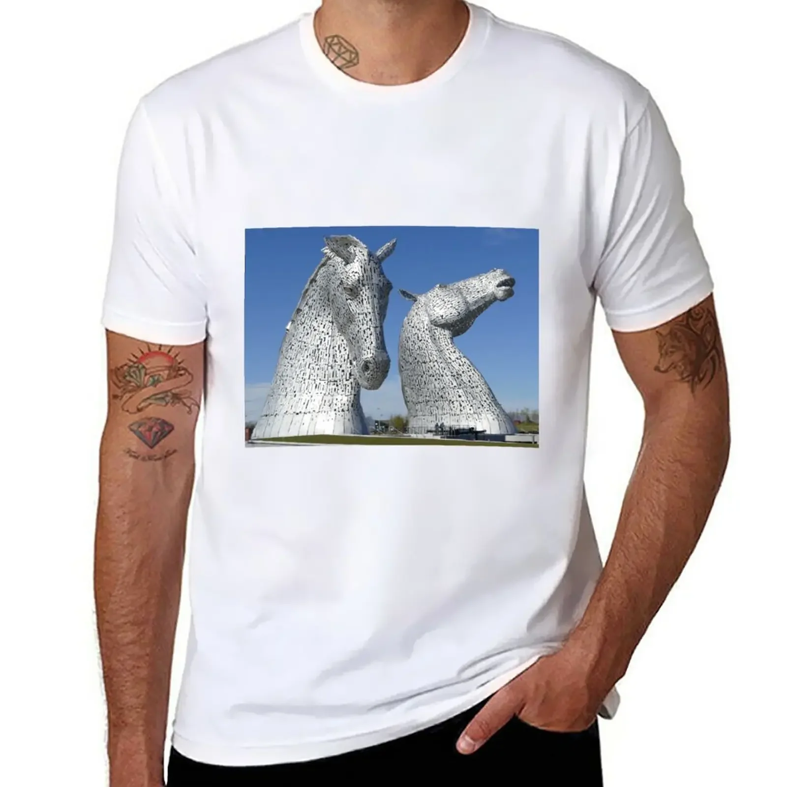 

The Kelpies, Helix Park , Falkirk , Scotland T-Shirt anime summer clothes Aesthetic clothing mens t shirt