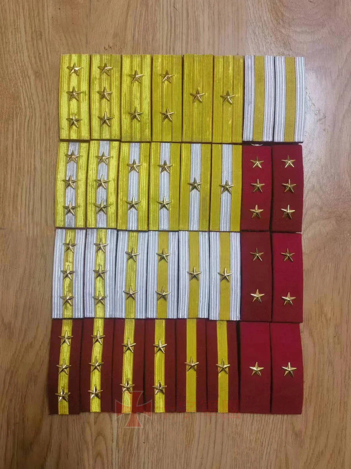 استنساخ WW2 الجيش الياباني ملازم ضابط الكتف مجلس الحرب العالمية الثانية كتاف رتبة التصحيح #2