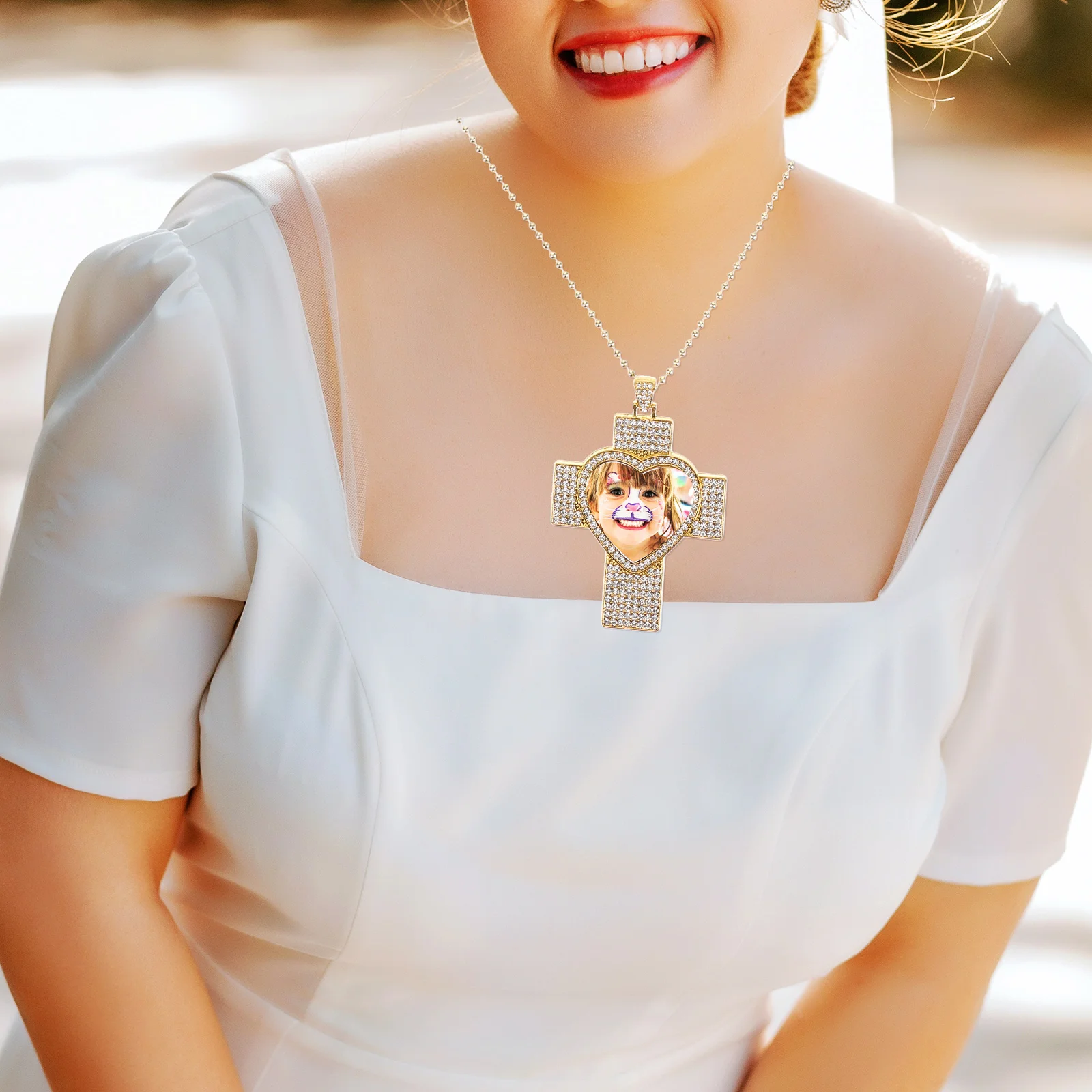 

Blank Heat Necklace Round Diamond Core Frame Cross Pendant Necklace Cross Pendant Sublimation Zinc Alloy Women Accessories