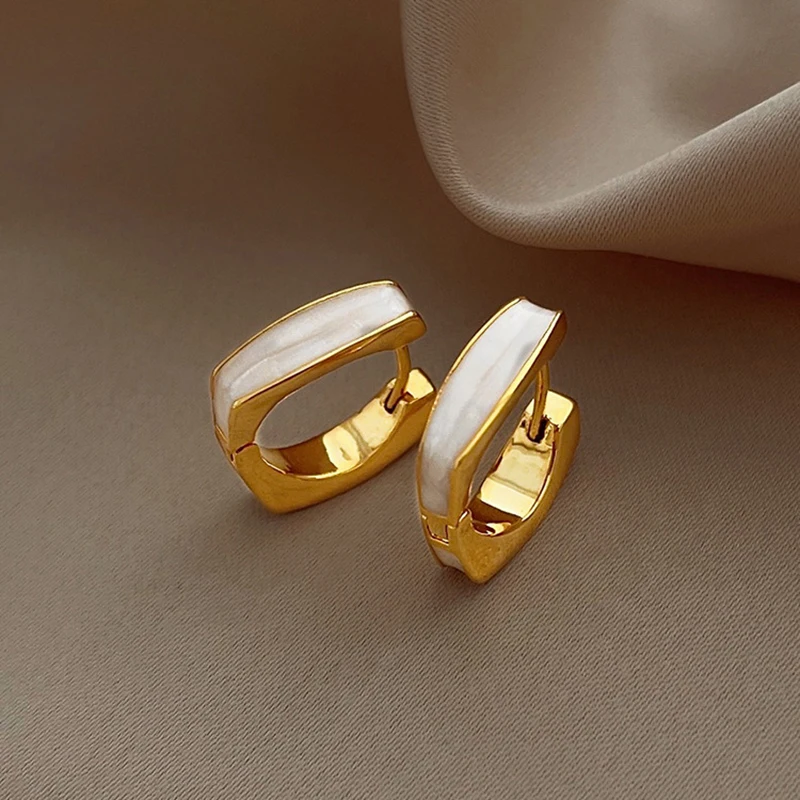 

FTCY Minimalist Geometric Women Hoop Earrings Elegant White Enamel Hoop Earrings For Women Jewelry Accessories
