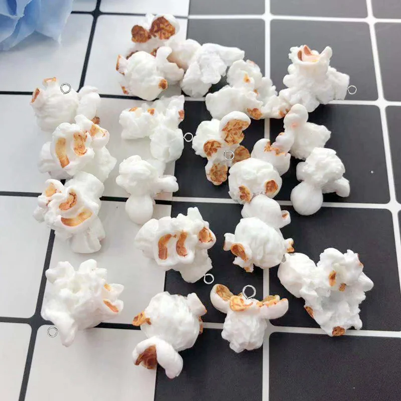 Dijes de resina de palomitas de maíz de simulación Irregular, dijes para pendientes, manualidades Diy para llavero, colgante de comida, fabricación de joyas, 10 piezas