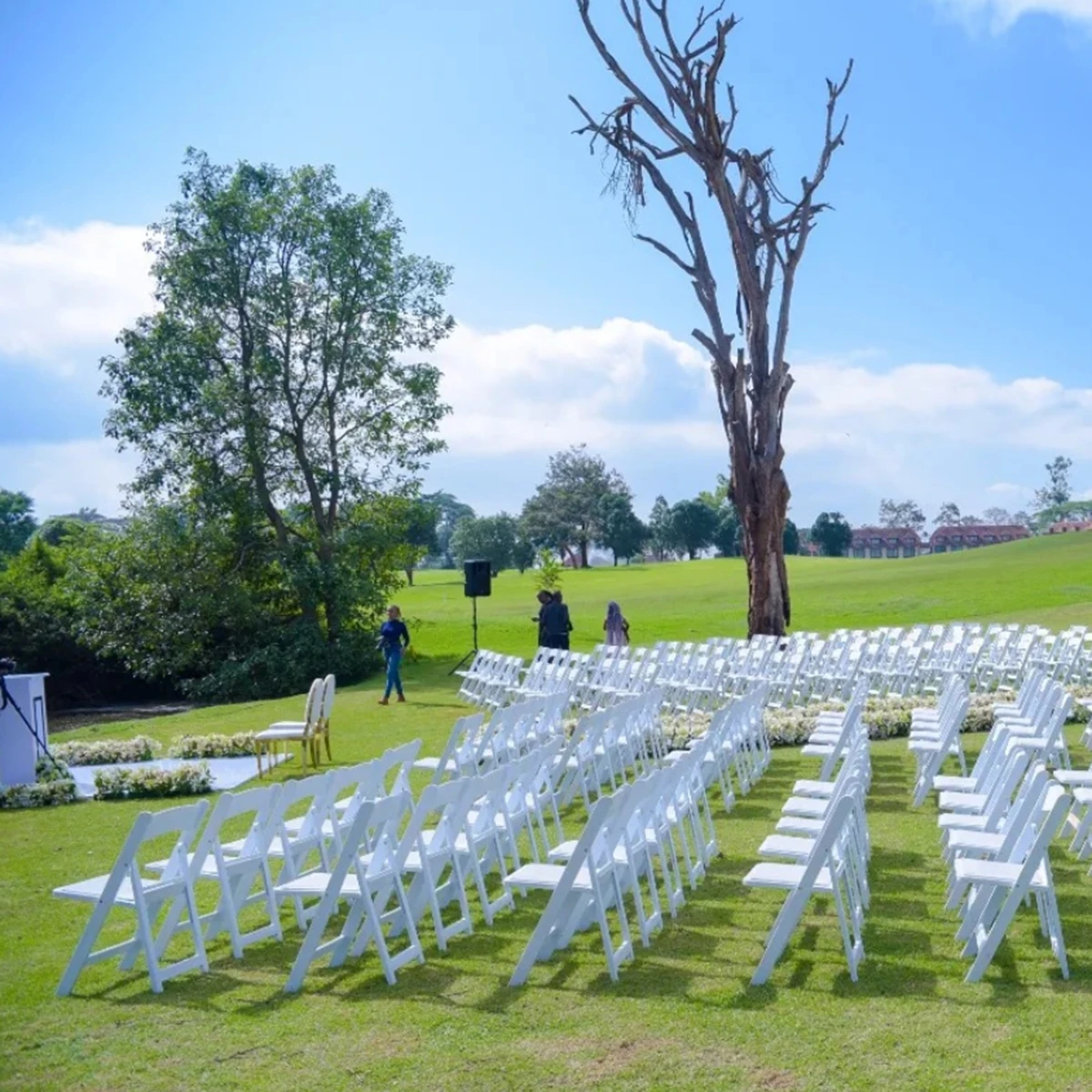 100pcs）No cushion ) PP Plastic White Banquet Wedding Chiavari Tiffany Chair For Parties Events Banquets 1149