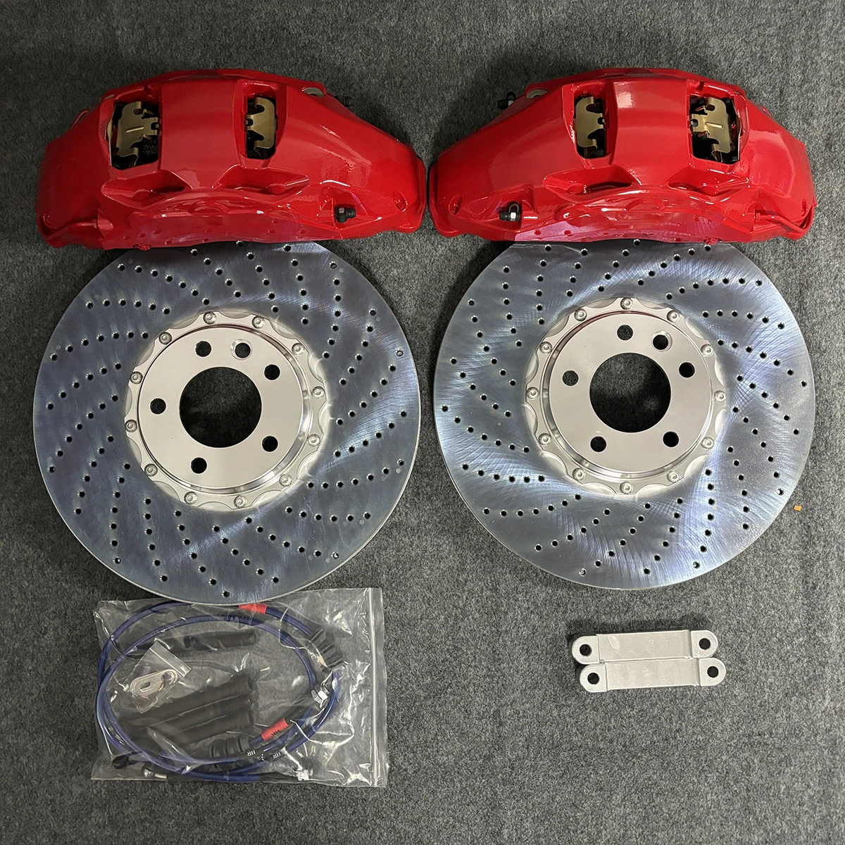 

Reli Auto Parts 10-поршневой алюминиевый комплект тормозных суппортов с прорезями, большой задний тормозной комплект для Defender Discovery Range Rover