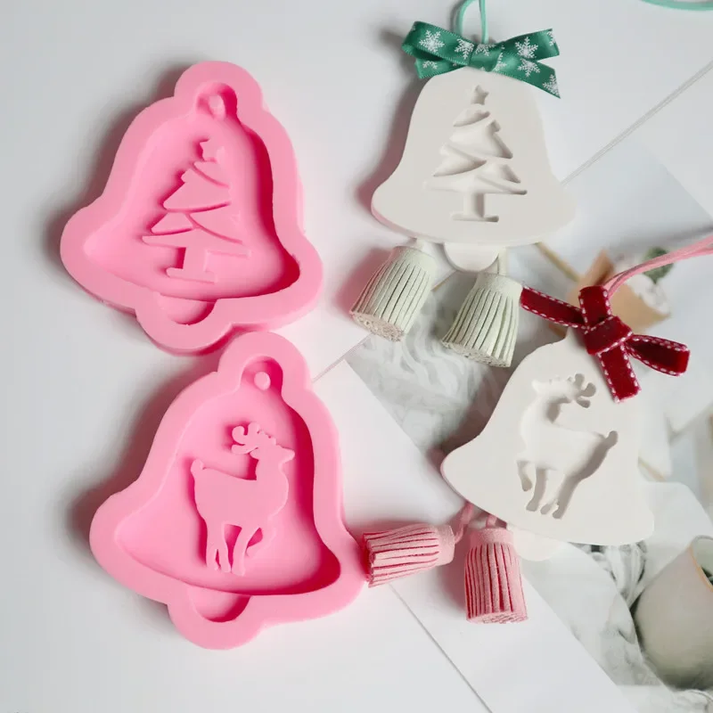 

Christmas Tree Aromatherapy Wax Silicone Mold Snowflake Elk DIY Aroma Gypsum Plaster Silicone Mould For Car Pendant