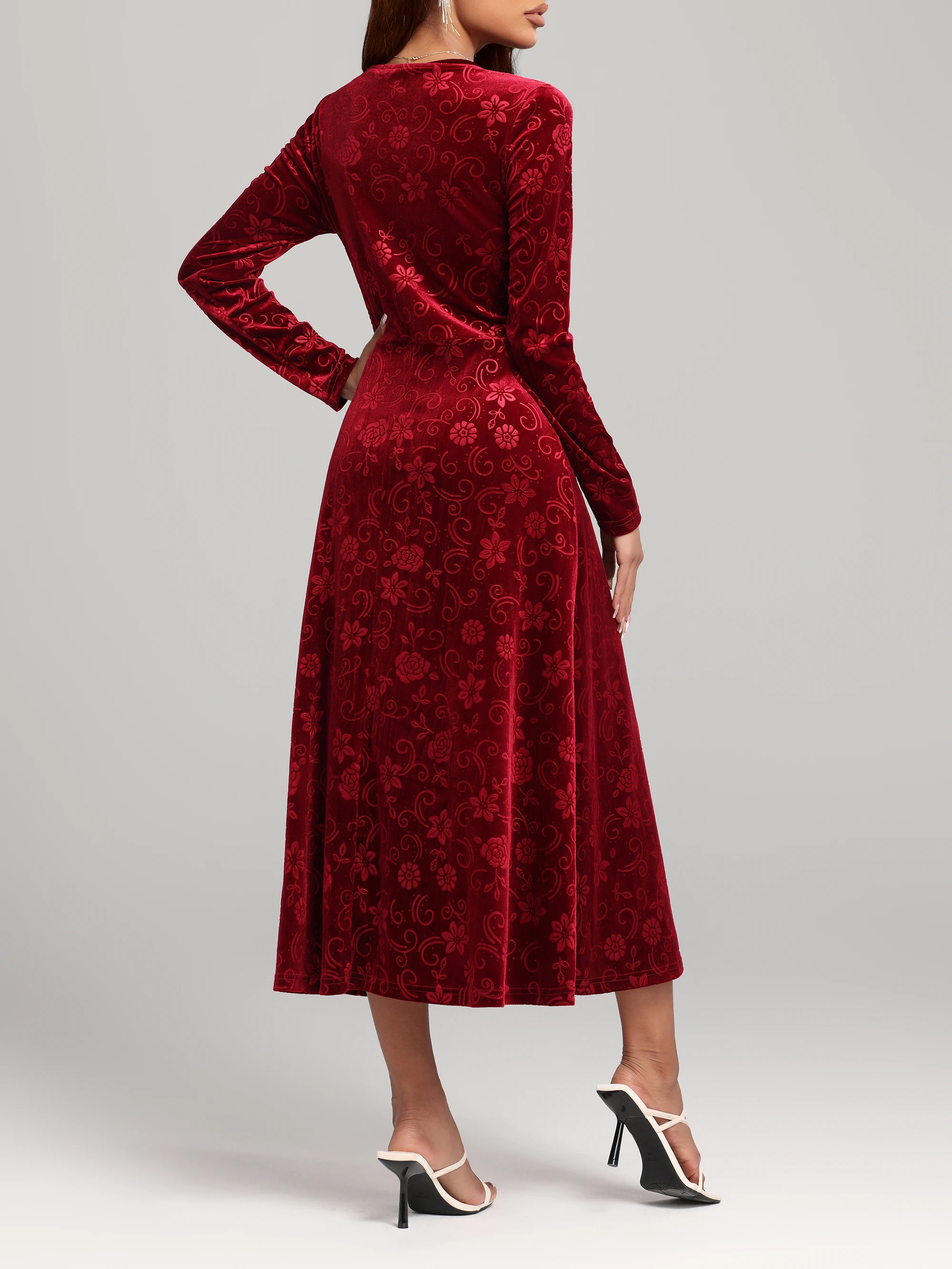 Robe en velours pour femmes, nouvelle mode, élégante, décontractée, confort quotidien, accrocheuse, manches longues, col en V