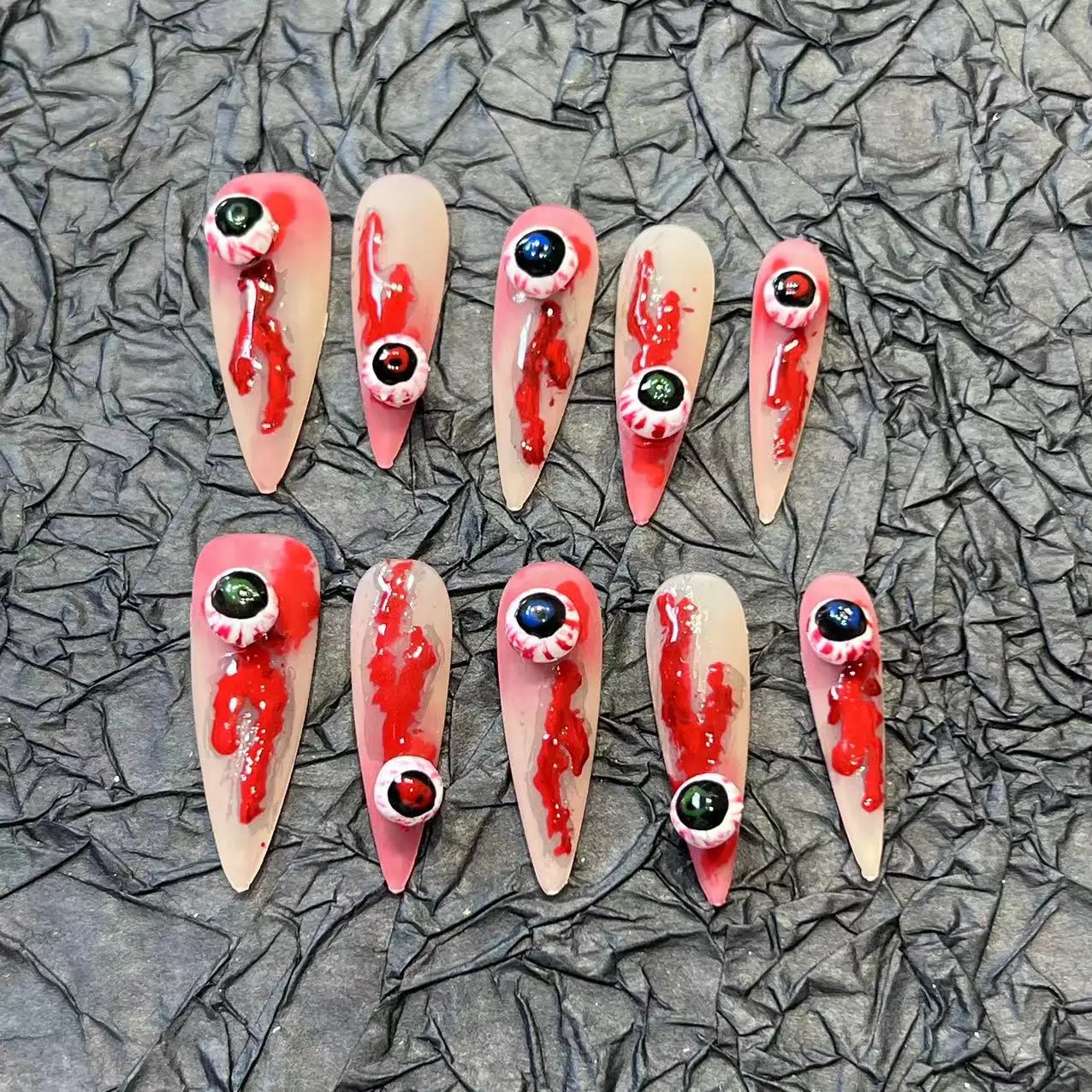 10pcs Handmade Press on Nails Halloween Blood Eyes Design False Nails Wearable European Punk Style Almond Fake Nail Patches