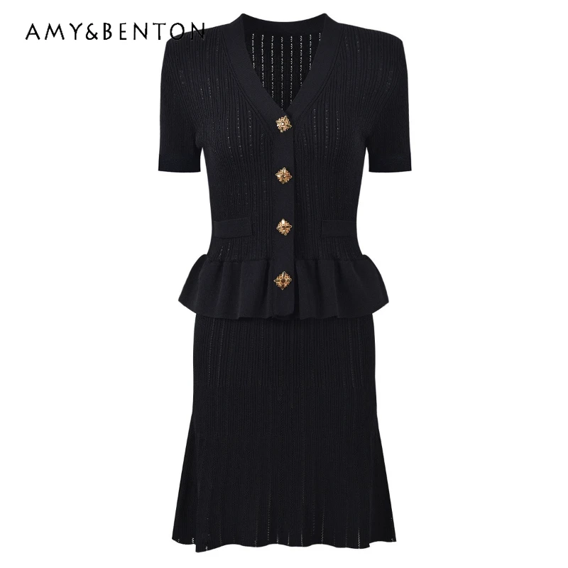 

2026 Summer Fashion Knitted V-neck Women's Clothing Original Design Solid Color Slim Thin Temperament Short-sleeved Dress Ladies