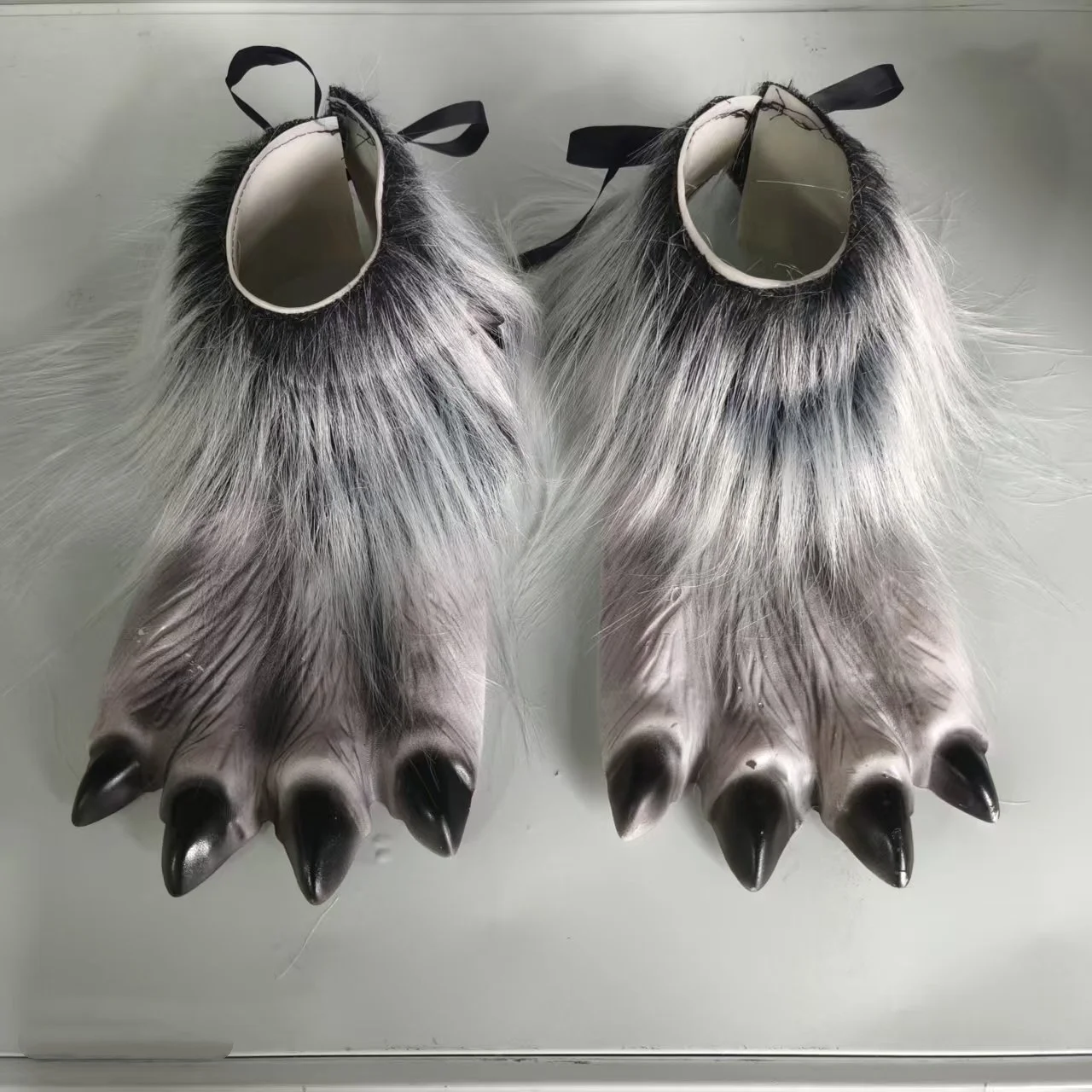 Werwolf-Kostüm-Set Horror Halloween Wolfsmaske Werwolf-Verkleidung Krallen Handschuhe Terror Rollenspiel Scherz-Requisiten Cosplay Party-Anzug – Detail 6