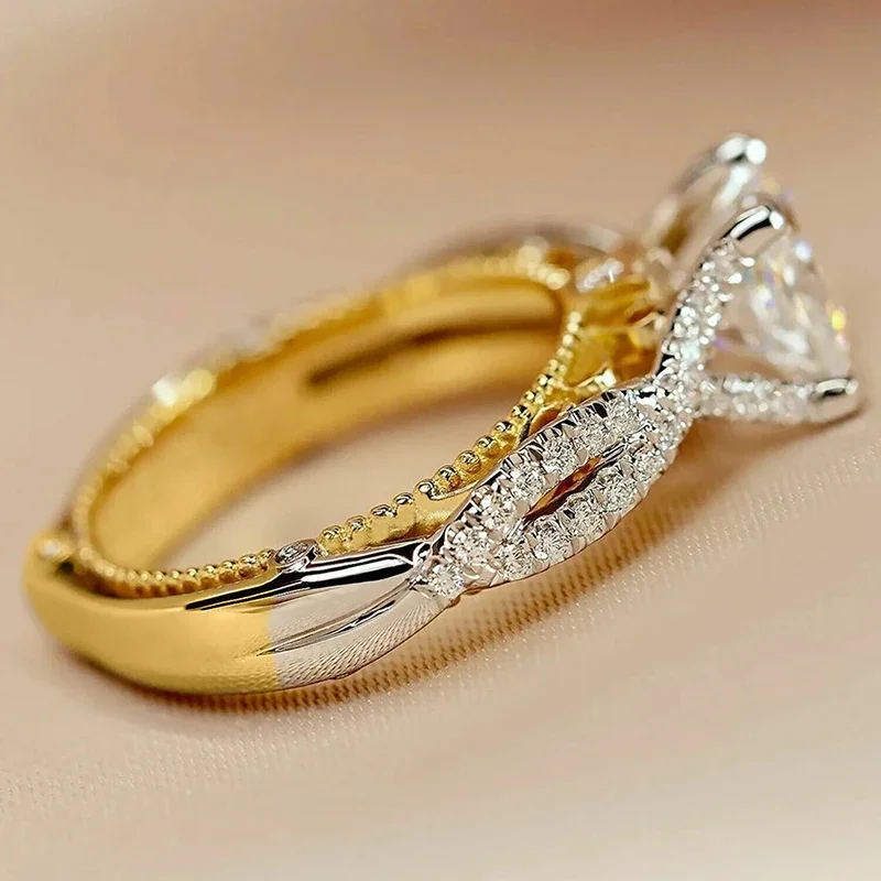 Huitan Opulent Princess Cubic Zirconia Rings for Women Novel Two-tone Engagement Jewelry Charms Aesthetic Wedding Accessories