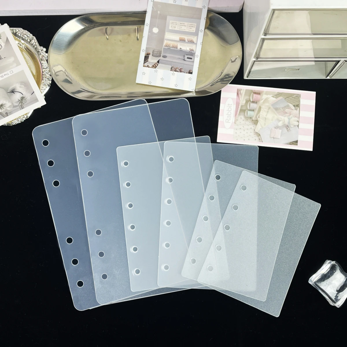 5/10/15 قطعة/الحقيبة A5/A6/A7/M5 فواصل أوراق فضفاضة، فواصل بلوري شفافة، فواصل فقاعات غير منتظمة، دفتر ملصقات منقوش ثلاثي الأبعاد، دفتر ملصقات سميك، دفتر ملاحظات قابل للتخزين أوراق الشجر، دفتر ملاحظات فضفاض، دفتر ملاحظات، دفتر ملاحظات، دفتر ملاحظات قابل للتخزين أوراق الشجر، دفتر ملاحظات محمول، دفتر ملاحظات، مخطططم، دفتر ملاحظات، دفتر ملاحظات، دفتر ملاحظات، دفتر ملاحظات، مخطططططططم، مخطططططططططططططططم، دفتر القصاصات، دفتر القصاصات، مخطفوش غير منتج غير منتج غير منتج غير منتج غير منتج غير 