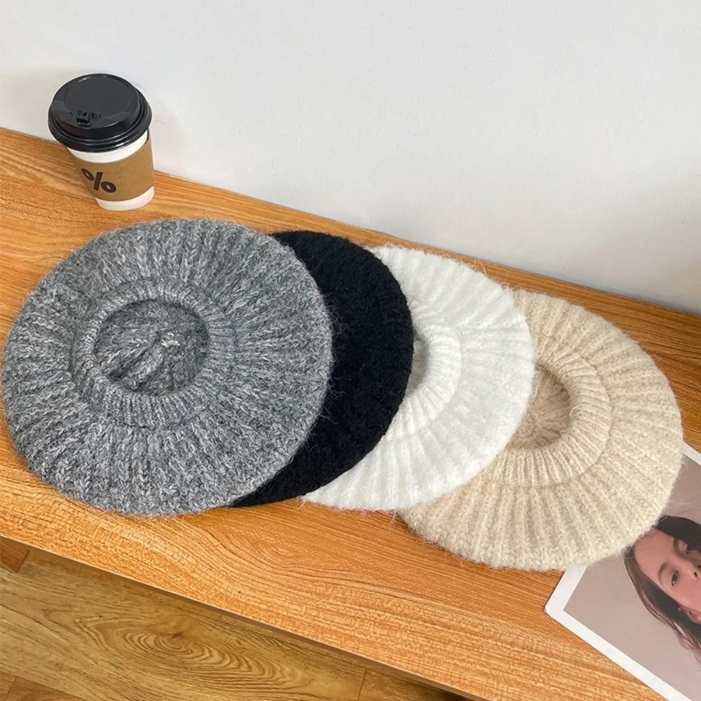 

Casual Winter Warm Pullover Cap Solid Color Flat Women Knitted Beret Cold-proof Girl Painter Artist Hat
