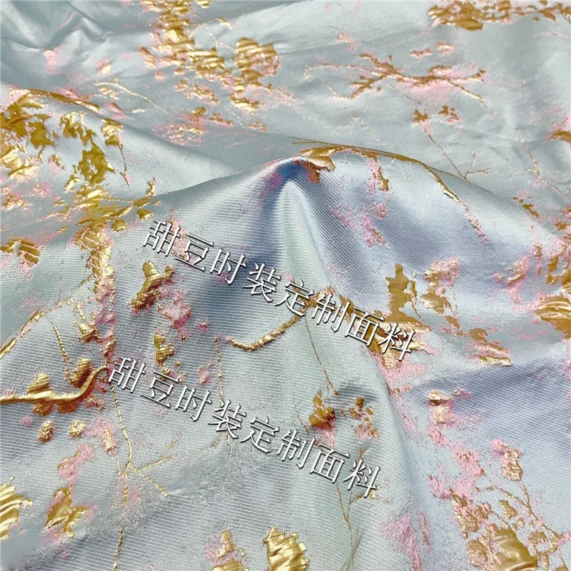 Golden Line Brocade Jacquard Fabric Dark Pattern Embossed Dress Trench Coat Clothing Brand Fashion Design Sewing Wholesale Cloth