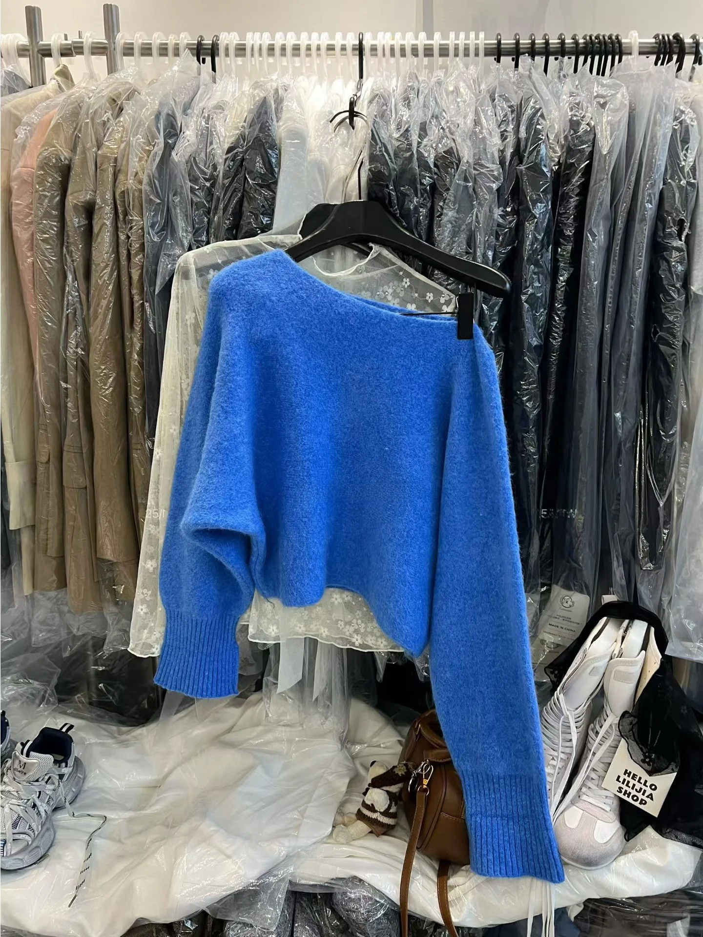 

Свободный длинный вязаный свитер Sve, женский однотонный модный осенне-зимний новый утягивающий универсальный антивозрастной топ