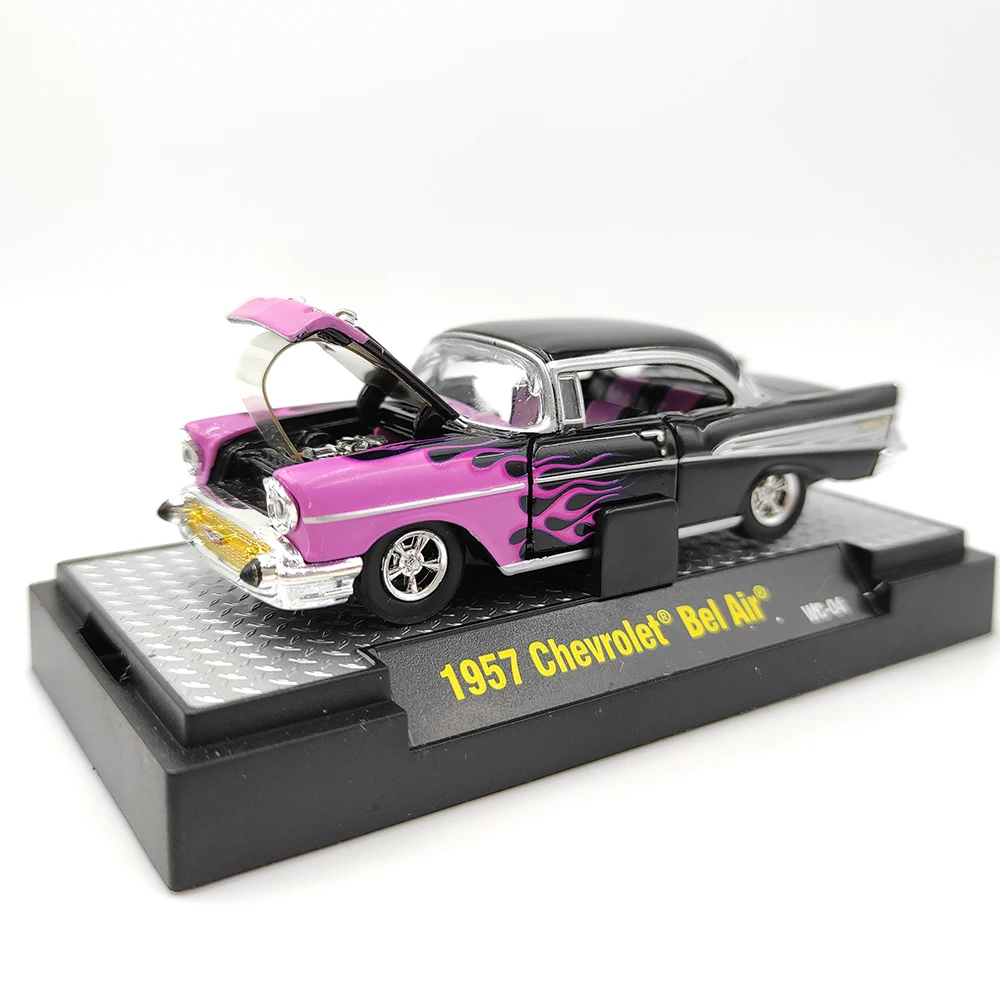 

Diecast M2 1:64 Scale 1957 Chevrolet Bel Air Alloy Automobile Model Collectible Toy Gift Souvenir Display Ornament