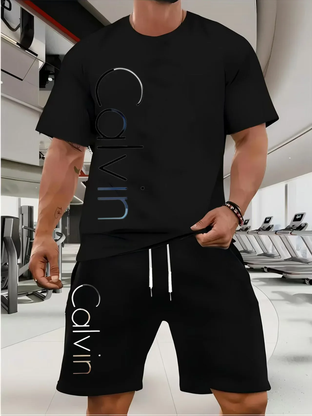 Setelan pria kelas atas terbaru tahun 2025 ini menampilkan kombinasi warna kasual dan pakaian musim panas yang baru.