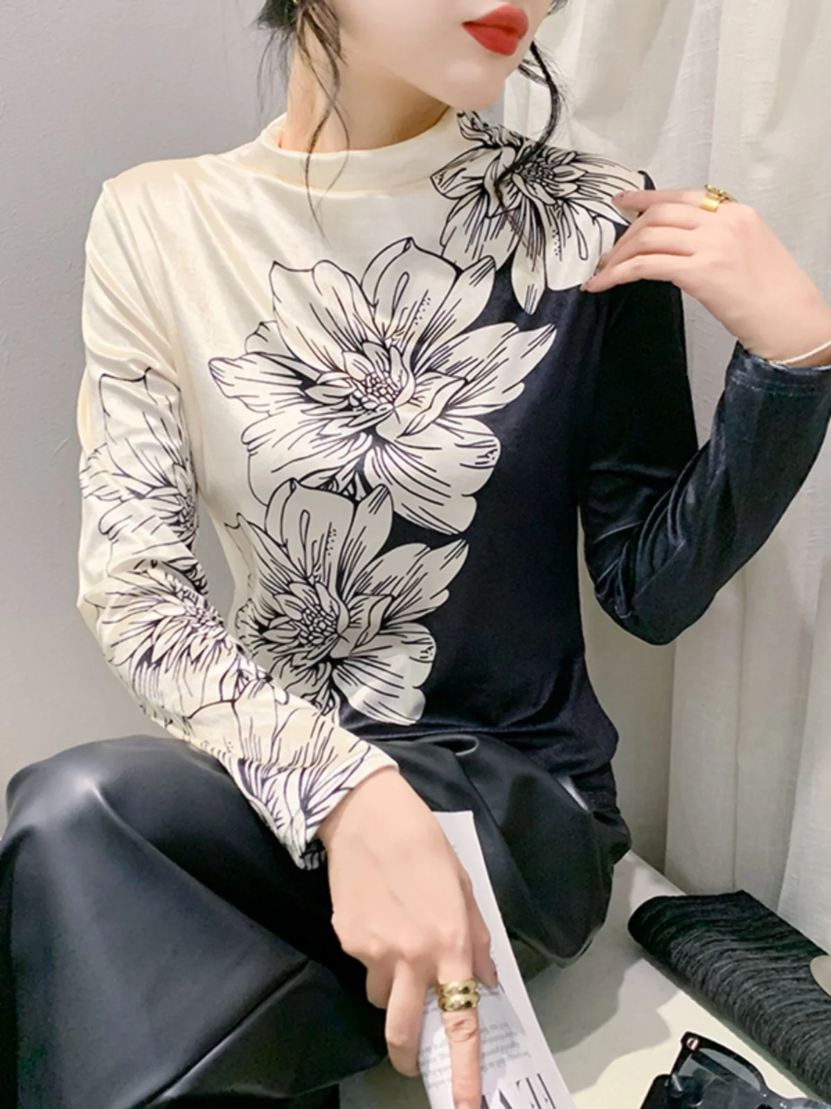 #8909 Velour T-Shirt Dames Met Bloemenprint En Lange Mouwen T-Shirt Dames Slank Vintage Stretch Kantoor Tshirt Warme Herfst Winter