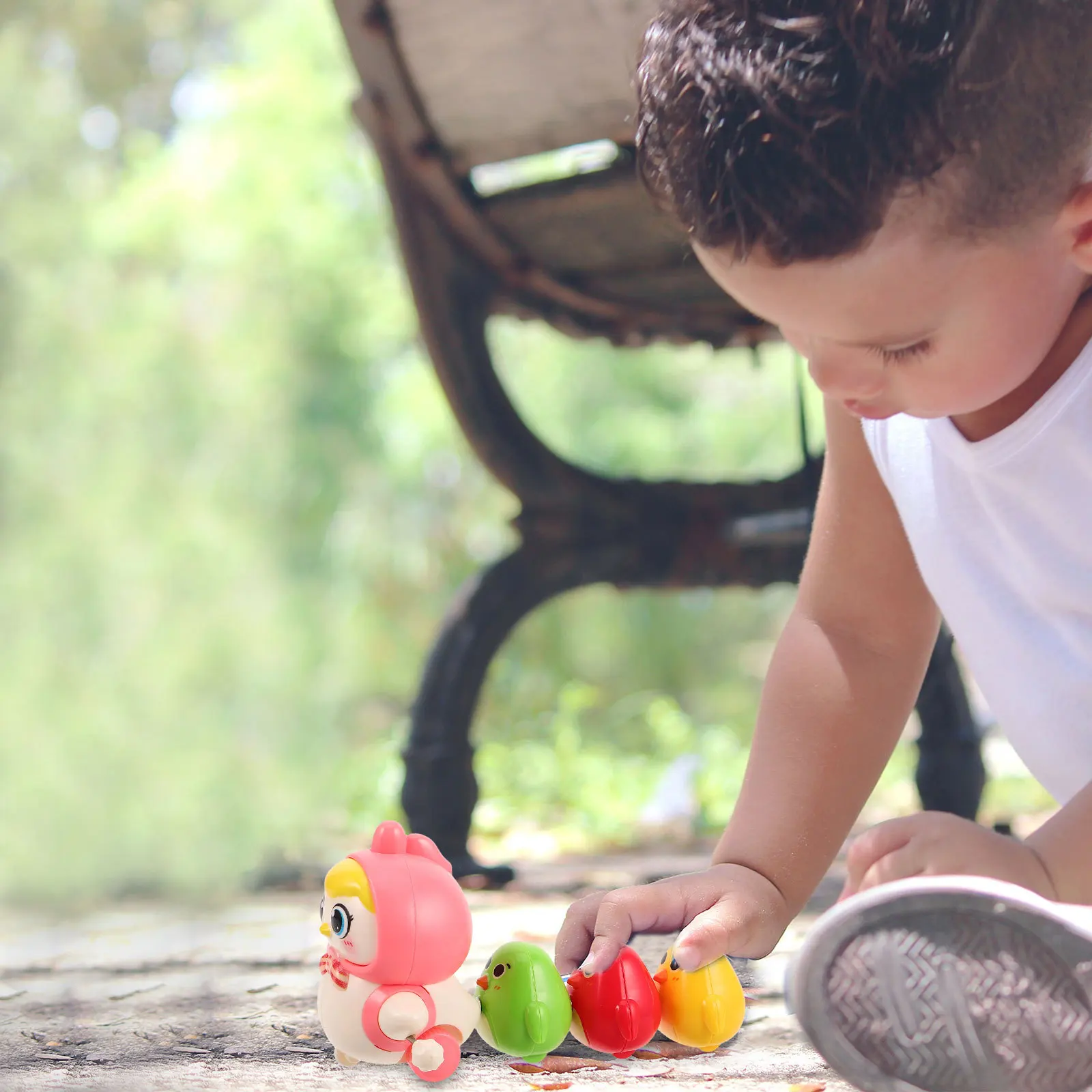 1세트 바람으로 움직이는 닭 세트, 자석으로 흔들리는 병아리, 초기 발달, 스프링 파티 선물 장식품