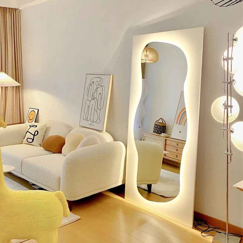 Light Modern Mirror Wavy Irregular Dressing European Floor Mirror Irregular Aesthetic Full Body Spiegel Wand Home Decorations