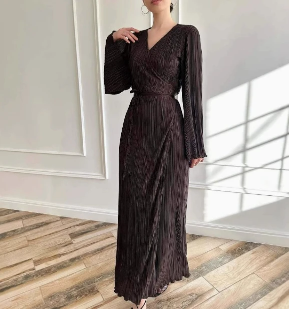 2025 Spring and Summer New Dress Solid Color Horn Sleeve Threaded Lace Waist Long Sleeve Dress Women's Long Dress