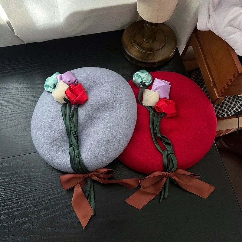 قبعات صوف أسترالية عالية الجودة للنساء للخريف والشتاء للسفر دافئة ومتعددة الاستخدامات مصنوعة يدويًا بتصميم باقة الورد قبعة رسام