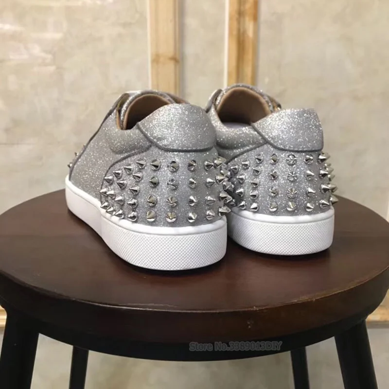 Spiked Shoes Silver Studded Sneakers Man Round Toe Rivet Gold Sequined Flat Shoes for Man Slip On Party Shoes Male