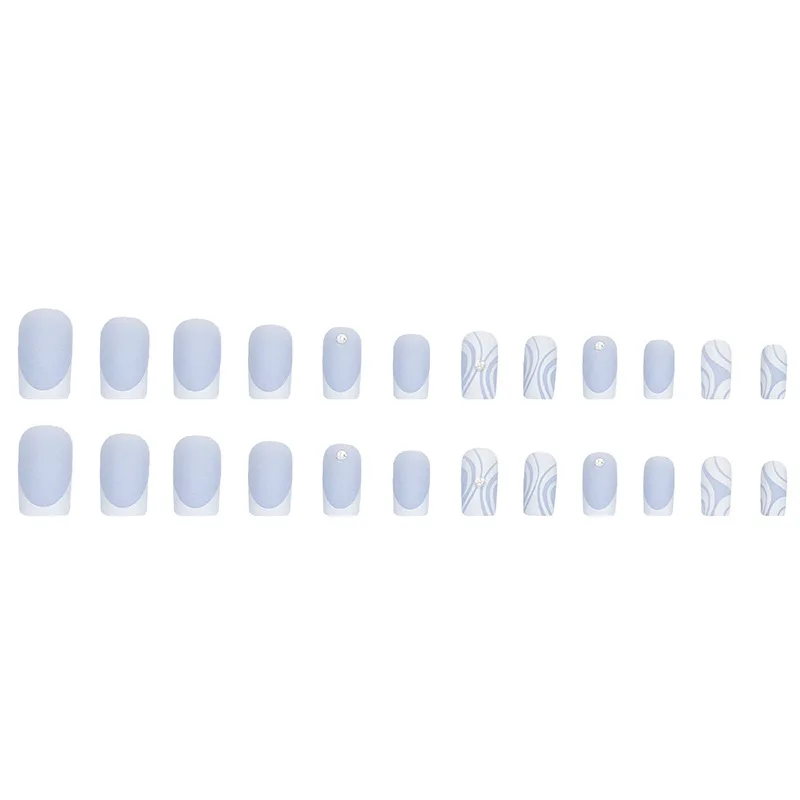 Clous à pression en forme de cercueil moyen, 24 pièces, base bleu clair avec bordure blanche, motifs irréguliers et strass, Style élégant et mat