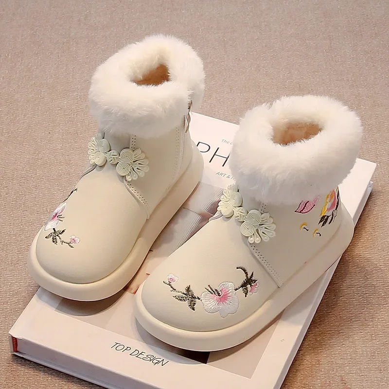 Children Snow Boots for Winter Sweet Girls Princess Shoes with Fur Non-Slip 2024 New Fashion Kids Warm Boots Embroidered Elegant