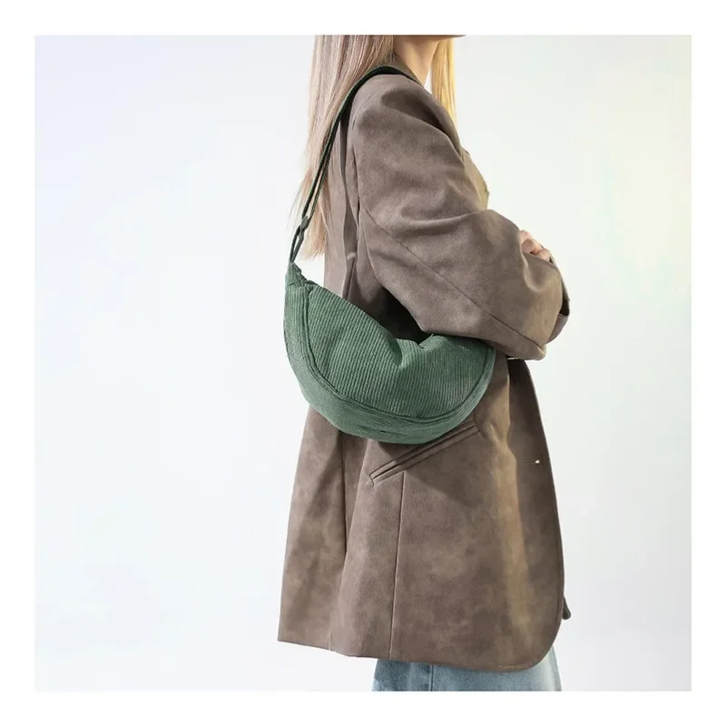 

Popular Corduroy Fashion New Casual Crossbody Bag Winter New Western Style Shoulder Bag Dumpling Luxury Brand Shoulder Bag