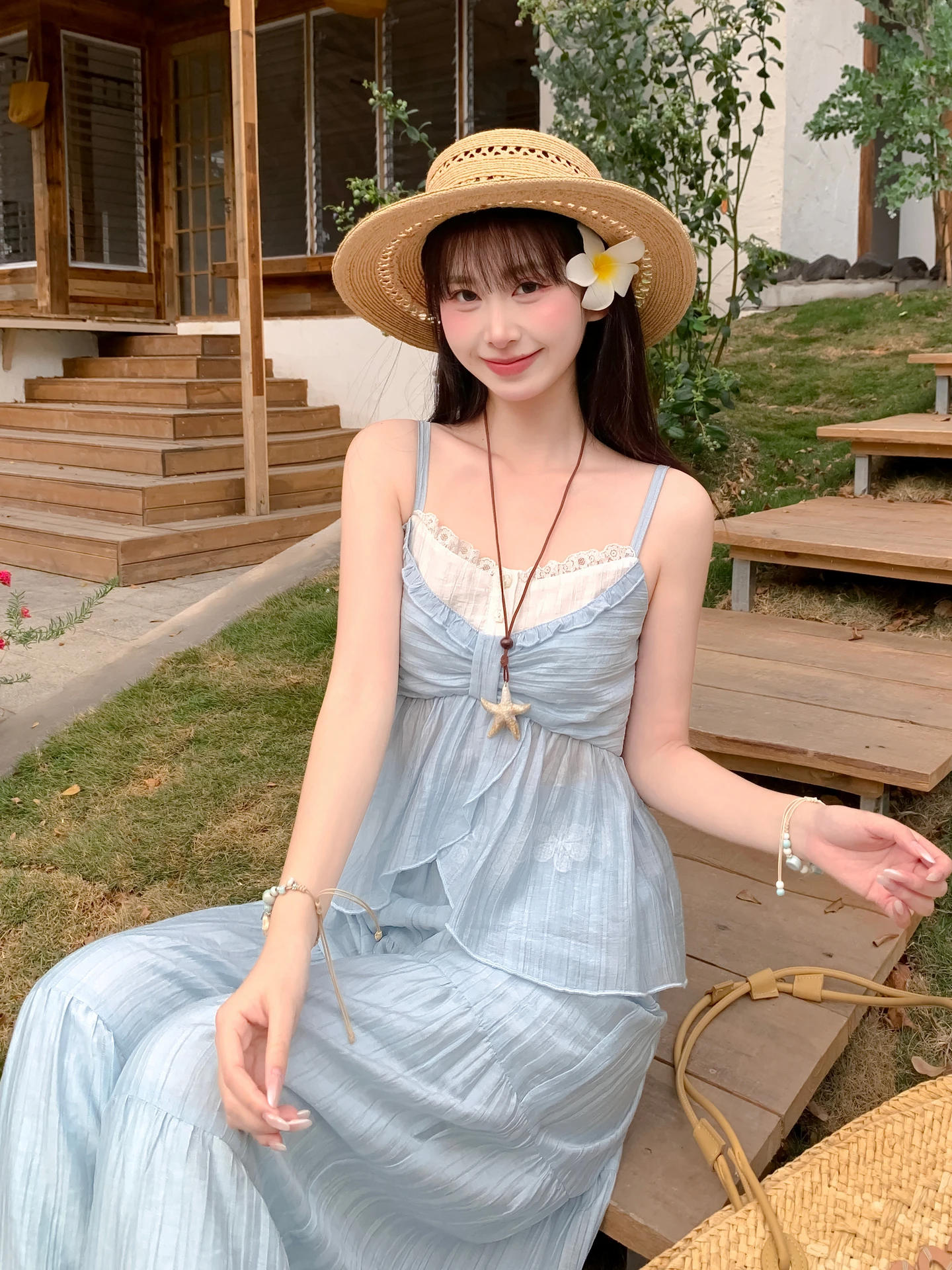 

Sweet Lace Splice Design Slim Fit Women's Tank Top Fake Two-Piece Vest Outerwear Versatile Short Style Summer Fashion Set