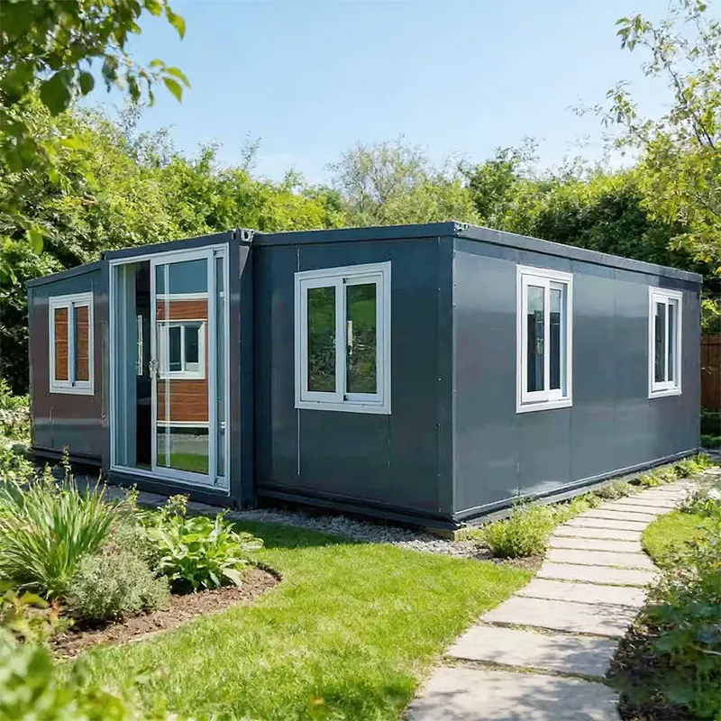 Wholesale Modern 20 40ft Luxury Hurrcane Proof Double Wing Expandable Container House On Wheels Prefab House For Hotel