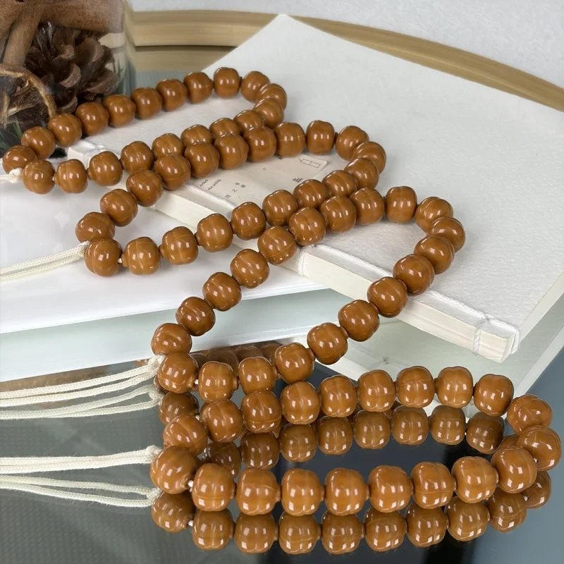 All kinds of monkey head gourd hand-held bracelets and fashion accessories