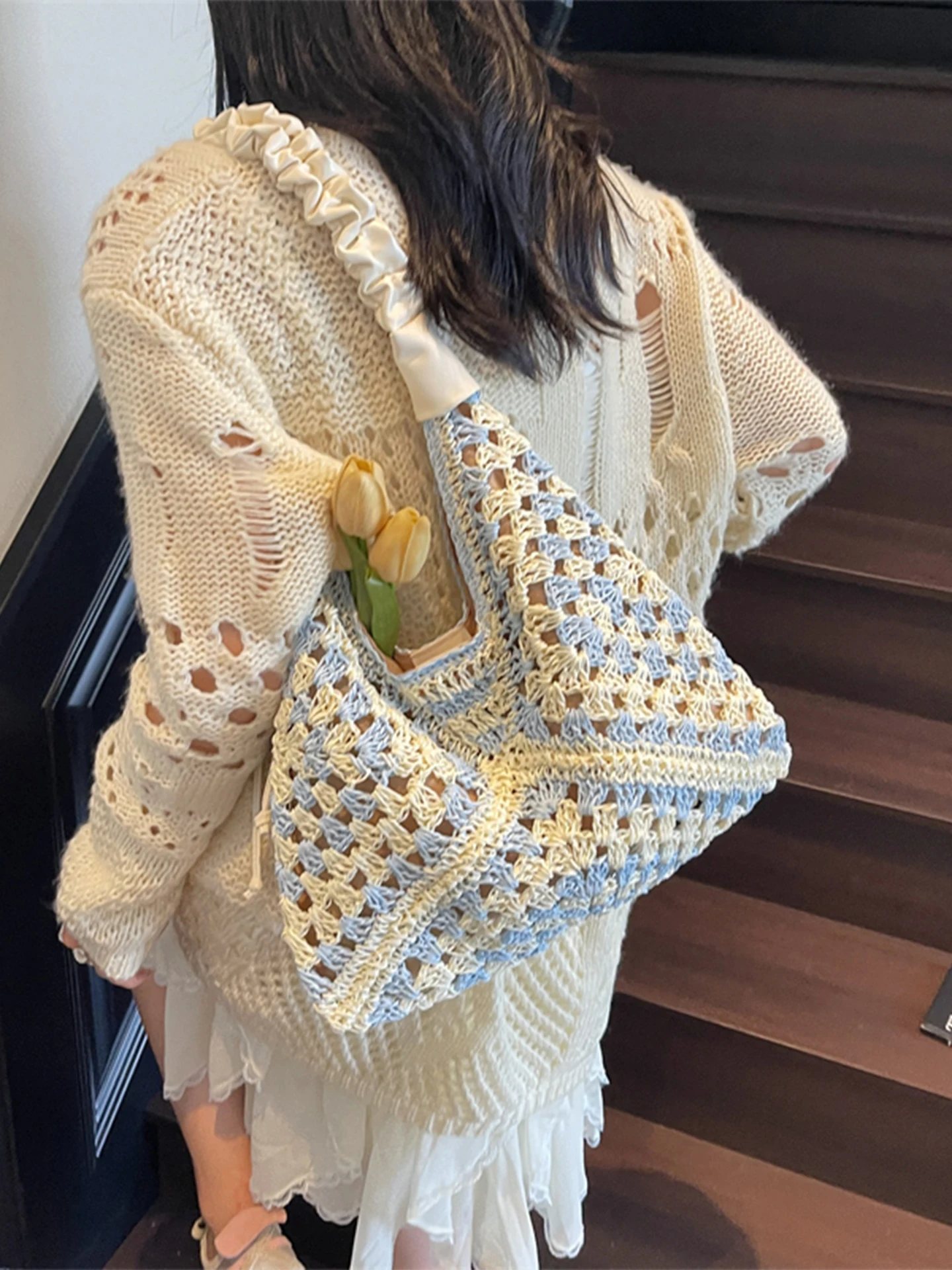 

Large Capacity Hollow Out Knitted Bag Women Summer New Ruched Seaside Beach One Shoulder Bags Splicing Bow Straw Weaving Handbag