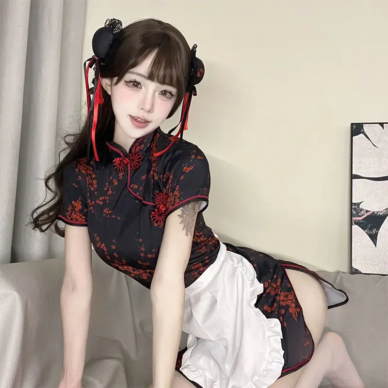 Chinese Niang Series Sexy Lingerie Collocation Floral Prints Embellish Cheongsam White Apron T Pants Lace Headband Silk Stocking