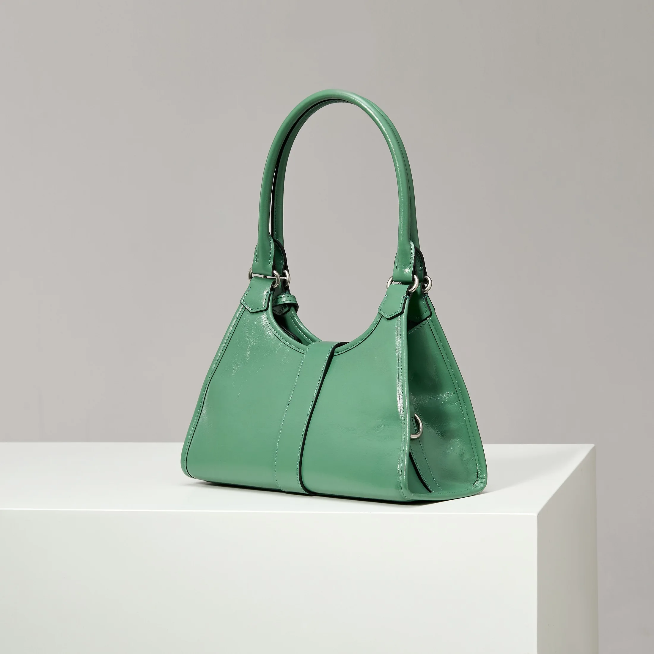 

Дизайнерская роскошная сумка, известная брендовая диагональная сумка, мягкая дизайнерская сумка, тренд 2025 года, роскошные женские сумки высокого качества