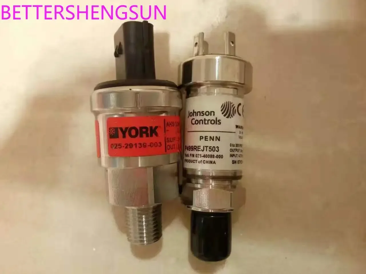 

Pressure Sensor/Transmitter 025-40088-000, P499REJT503