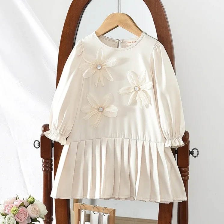 

Girl Skirt 2025 Spring and Autumn New Childrens Clothes Girl Baby Three-dimensional Flower Hem Pleated Design Long-sleeved Dress