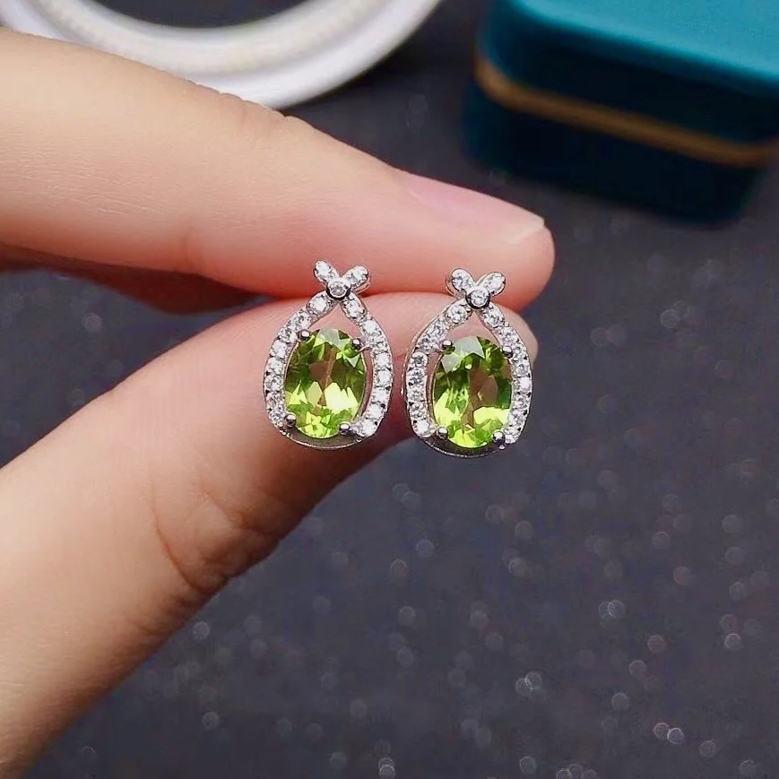 

Elegant Sterling Silver Peridot Dtud Earrings 5mm*7mm VVS Grade Natural Peridot Stud Earrings 925 Silver Peridot Jewelry