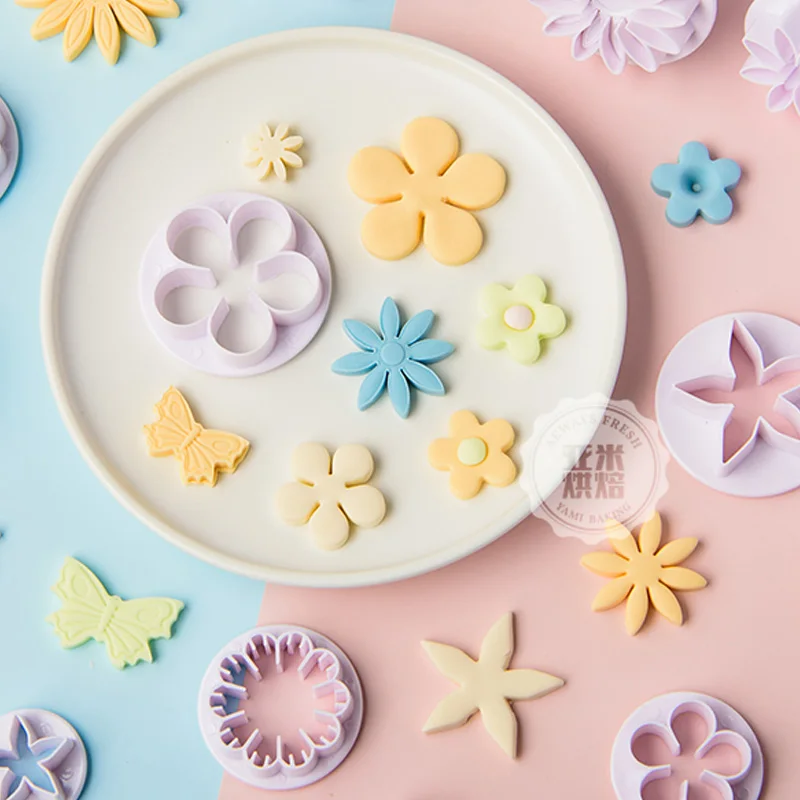 Fondant Cake Decorating Tool Cookie Embosser Mold Cartoon Sunflower Heart Shaped Biscuit Pastry Stamp Hand Press Baking Mould