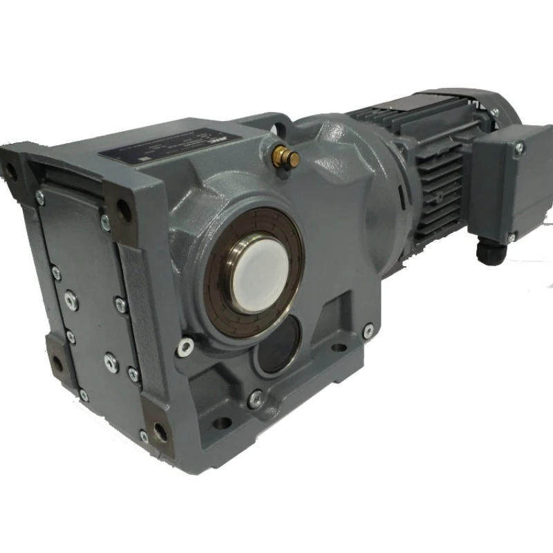Intelligent breeding equipment Chain plug feeding system Gear motor