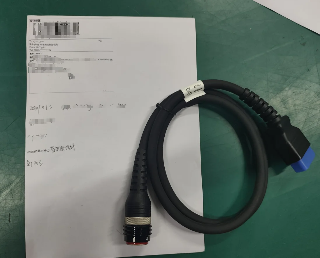 

Blue newest OBD 16 PIN Cable for vocom 88890300 VOCOM II 88890400 OBD II 16Pin truck diagnositc cable