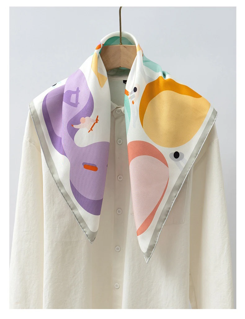 Bufanda de morera a la moda para mujer, pañuelos cuadrados de seda, dobladillos de diseñador de lujo, chales con bordes enrollados, accesorios para bolso para la cabeza, regalo de Navidad