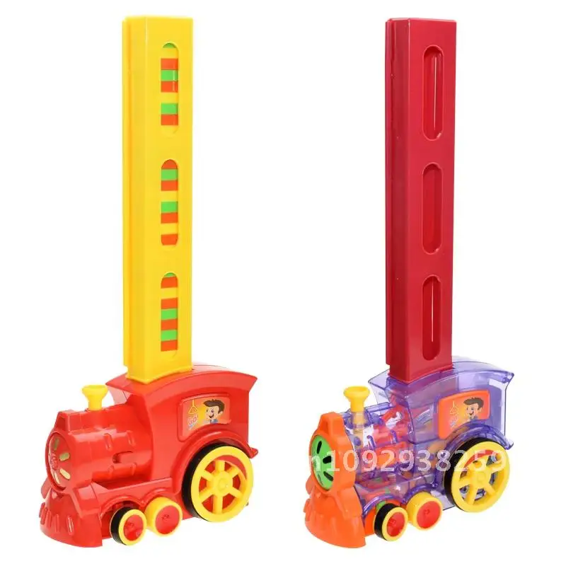 วางอัตโนมัติโดมิโนอิฐรถไฟเด็กชุดเสียงรถเด็กเกมบล็อกพลาสติกชุดของเล่นโดมิโนที่มีสีสันสําหรับของขวัญ