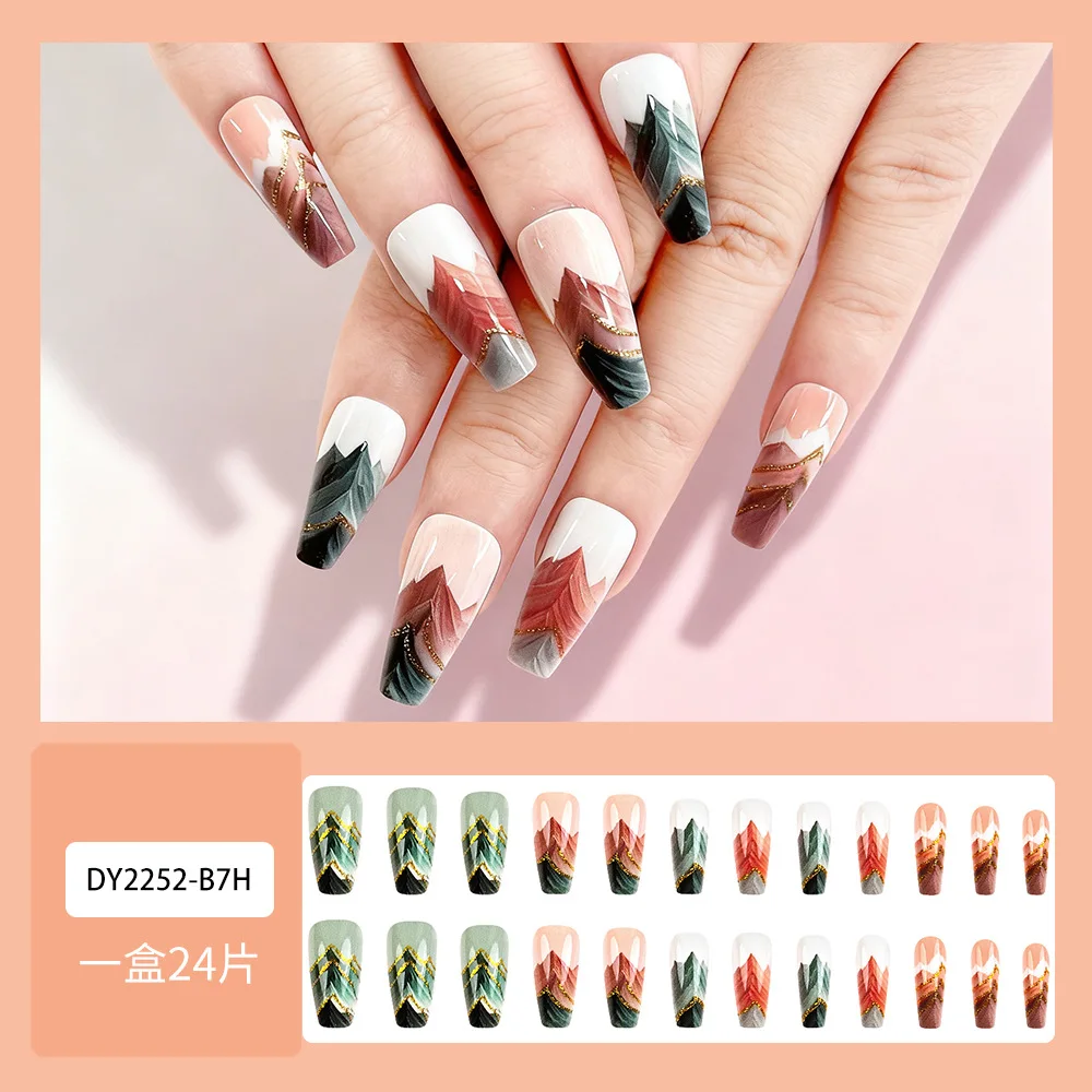24개입 산수화 잉크 워시 프레스온 네일, 갈색-빨강 & 녹색 산봉우리, 골드 글리터, 롱 코핀 쉐입, 다양한 사이즈