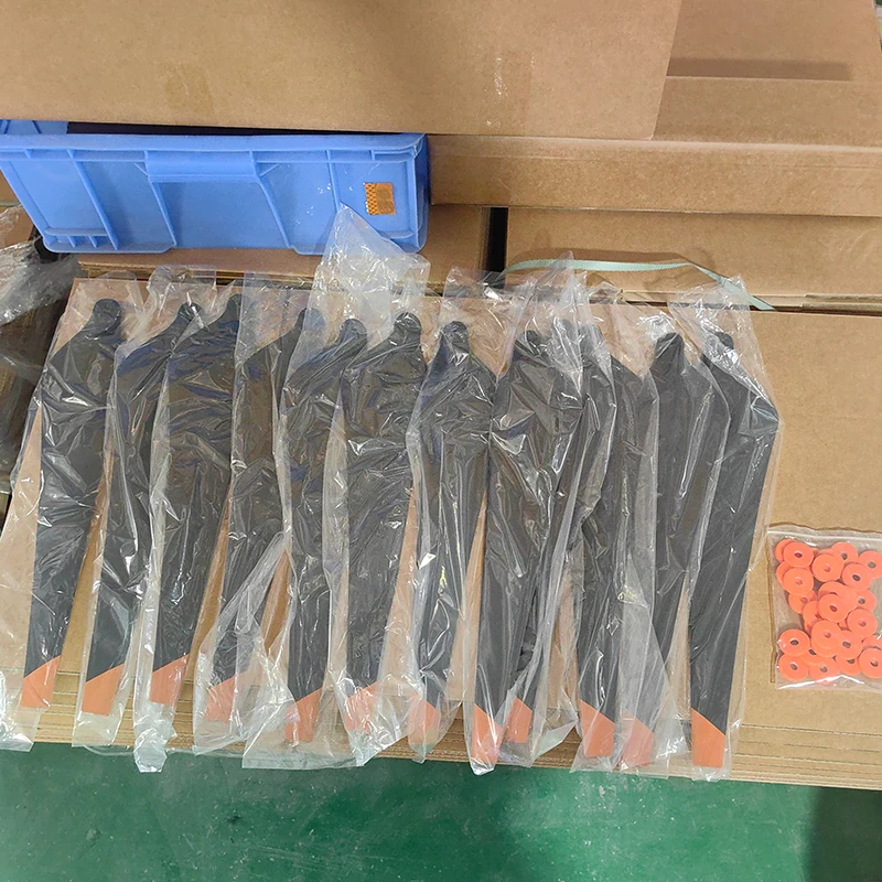 Dji-T30 Agricultural Drone Propeller Model R3820Cw6 Pieces + Ccw6 Pieces Complete Set of Drone Propeller Accessories