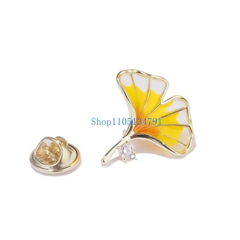 98km Vintage Maple Leaf Brooch Ginkgo Leaf Lapel Pin Elegant Rhinestones Badge Pin