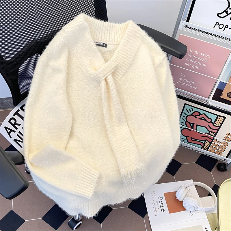 

Korean Laid-ba Sle Men's Knitted Sweater with Scarf V-ne Casual All-matching Autumn Winter Faion Couple's Wear